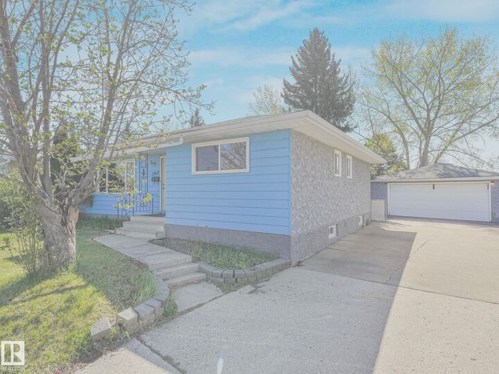 Property Photo: 17603 84 Avenue NW AB T5T 0K5