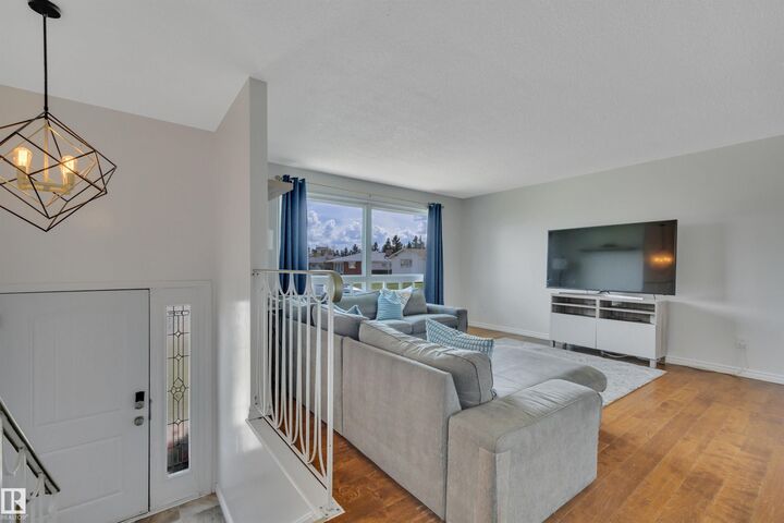 Property Photo:  14104 79 Street NW  AB T5C 1K1 