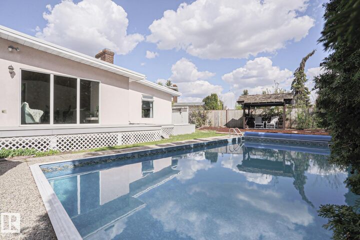 Property Photo: 1214 85 Street NW AB T6K 1X8