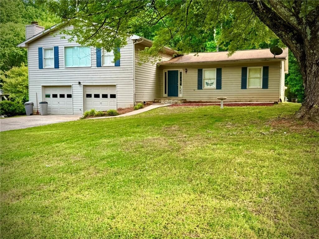 Property Photo:  3565 Canon Creek Drive  GA 30041 