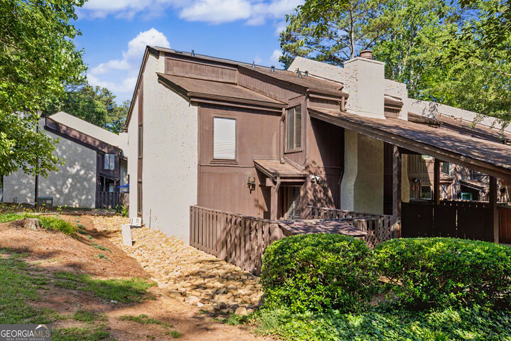 Property Photo:  44 Cobblestone Creek  GA 30269 
