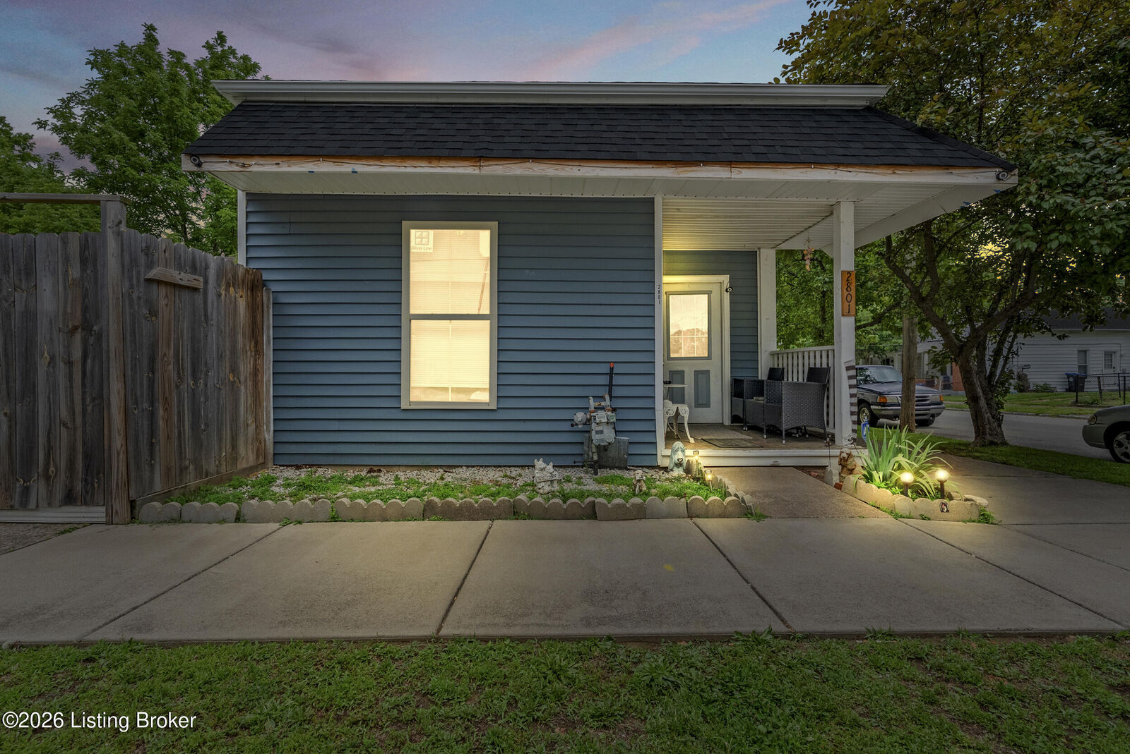 Property Photo:  2801 Griffiths Ave  KY 40212 
