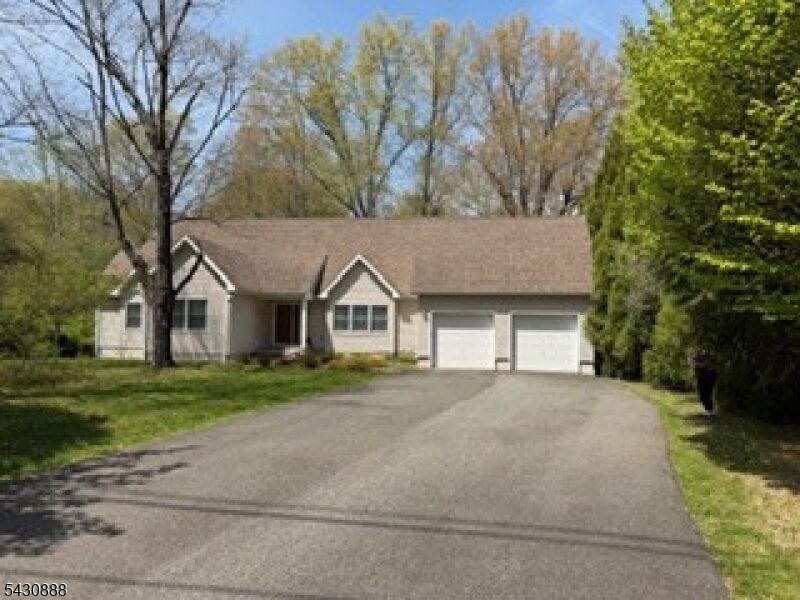 Property Photo:  108 Cross Rd  NJ 07920 