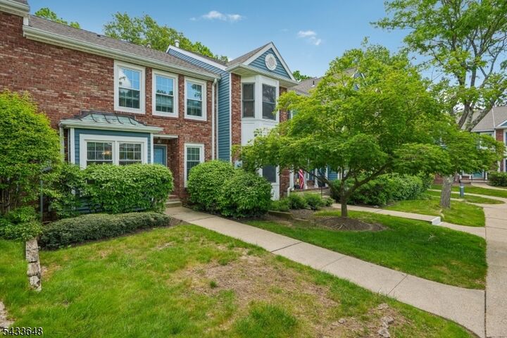 Property Photo: 53 Woodledge Ct NJ 07866