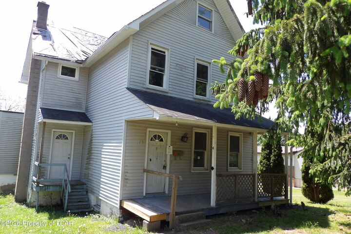 Property Photo:  19 Chestnut Street  PA 18707 