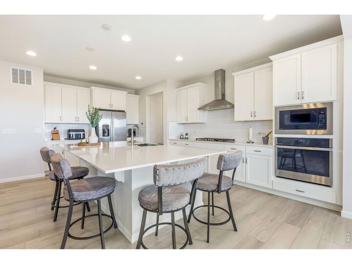 Property Photo:  955 Rustling St  CO 80550 