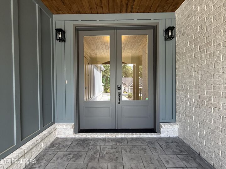 Property Photo: 208 Ootsima Way TN 37774