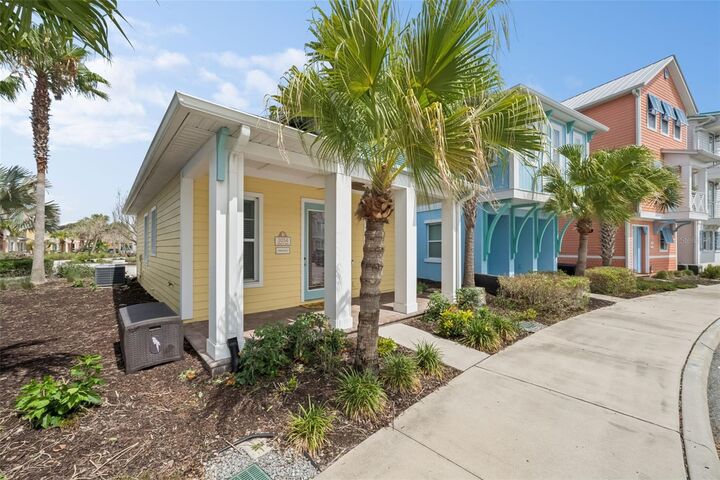 Property Photo:  3054 Pirate Way  FL 34747 