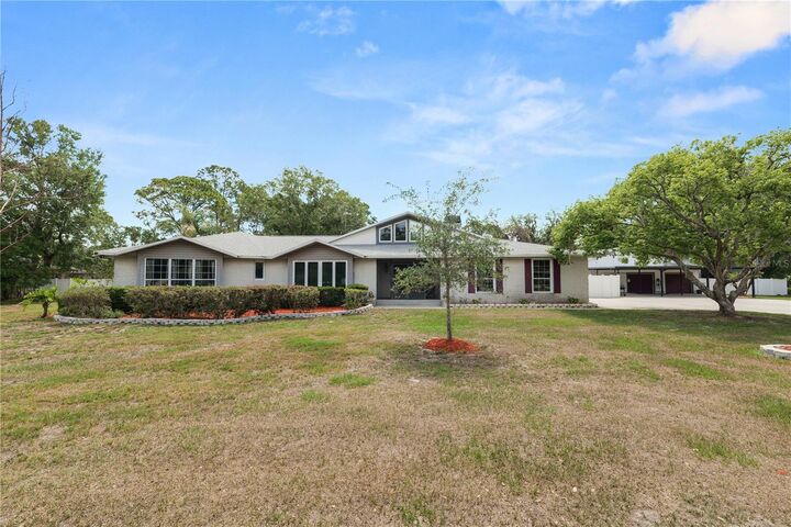Property Photo:  6230 Forestwood Drive W  FL 33811 
