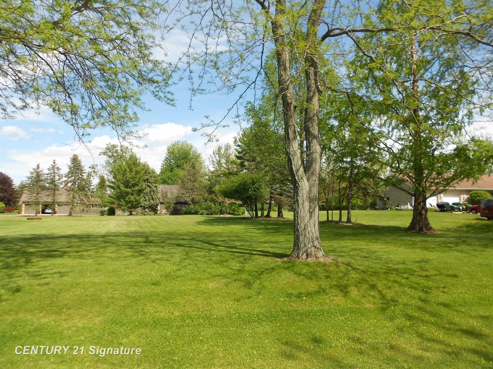 Property Photo:  N Sunningdale Street  MI 48604 