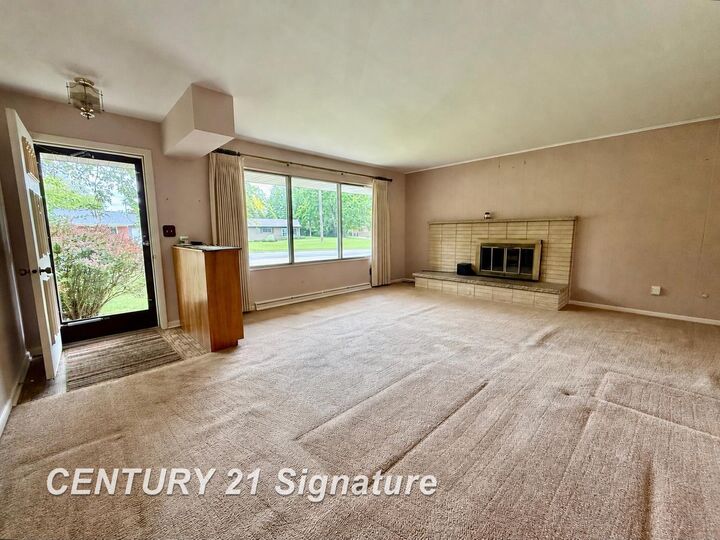 Property Photo:  1221 Sauk Lane  MI 48638 