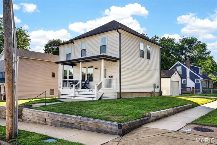Property Photo:  3203 Byron Place  MO 63143 