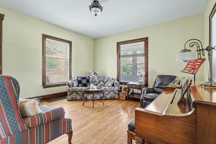 Property Photo: 40 W 18th Street MI 49423