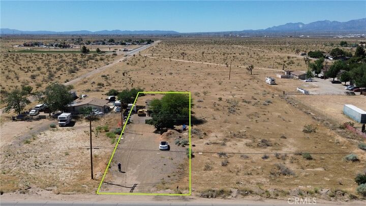 Property Photo: 10877 Chamberlaine Way CA 92301