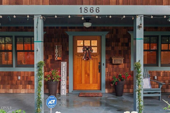 Property Photo:  1866 Las Lunas Street  CA 91107 