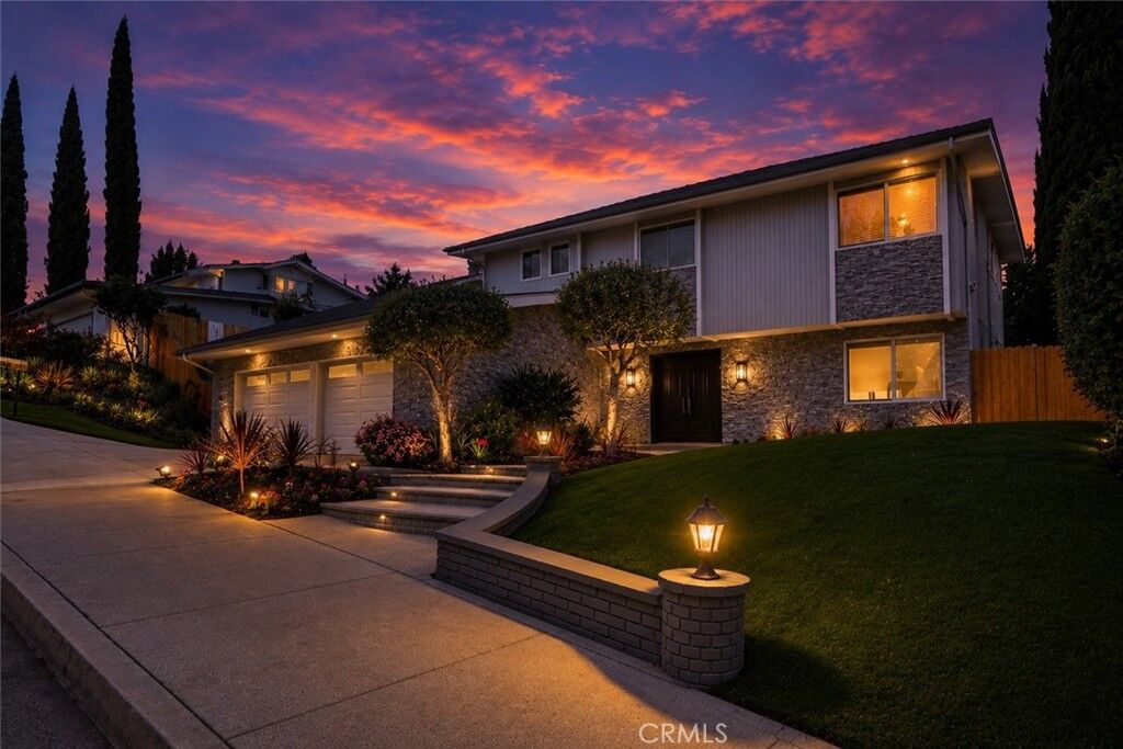 Property Photo: 5952 Maury Avenue CA 91367