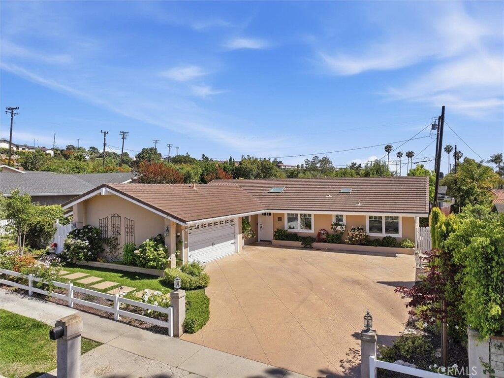 Property Photo:  6520 Monero Drive  CA 90275 
