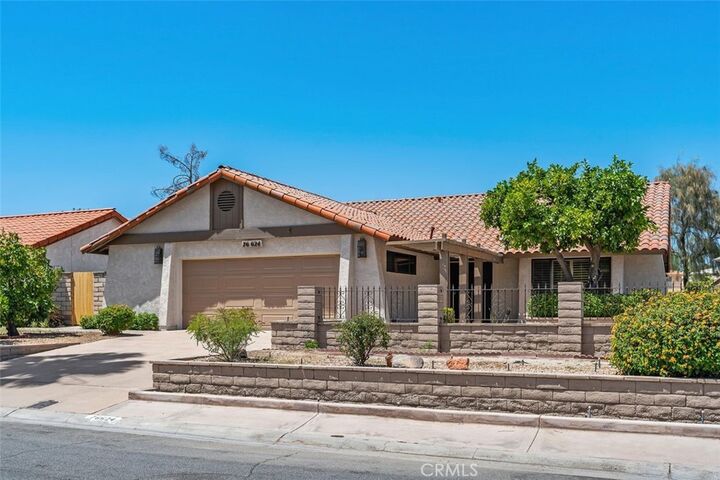Property Photo: 76624 Florida CA 92211