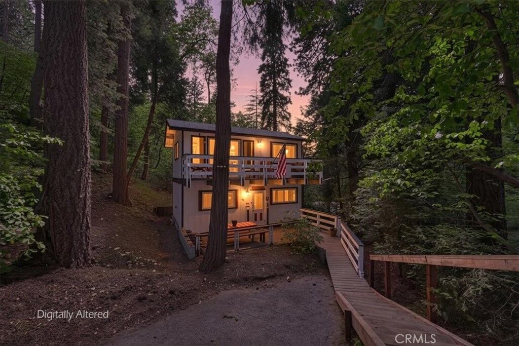 Property Photo: 802 Knight Court CA 92352
