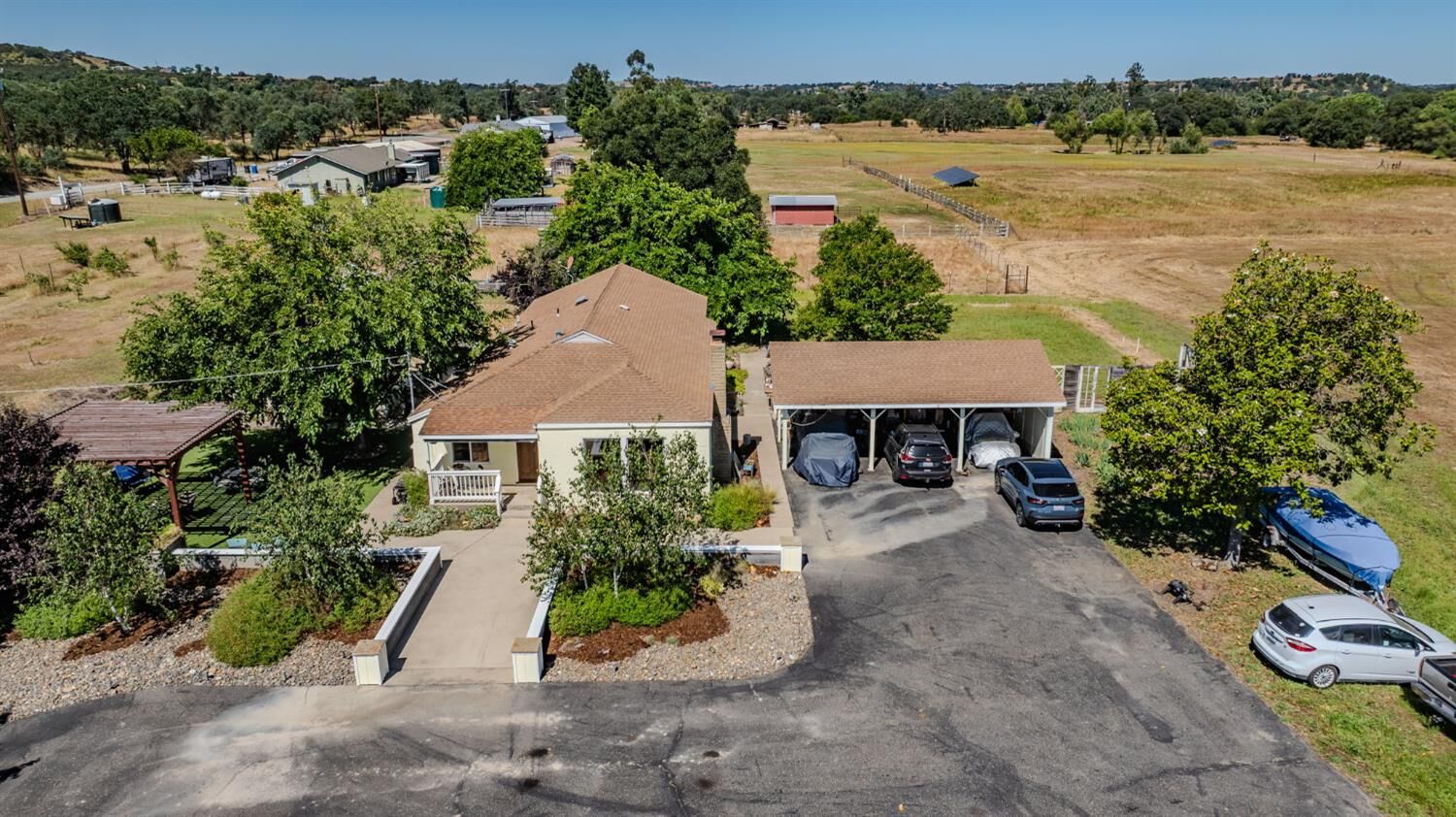 Property Photo:  5726 Pettinger Road  CA 95252 