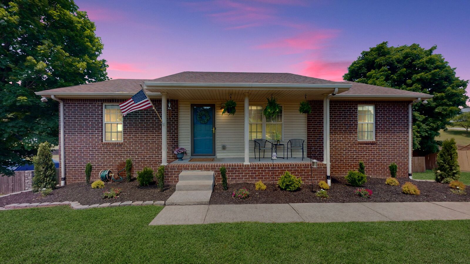 Property Photo:  1079 Heatherwood Rd  TN 37146 