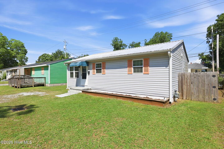 Property Photo:  518 Ruth Avenue  NC 28560 