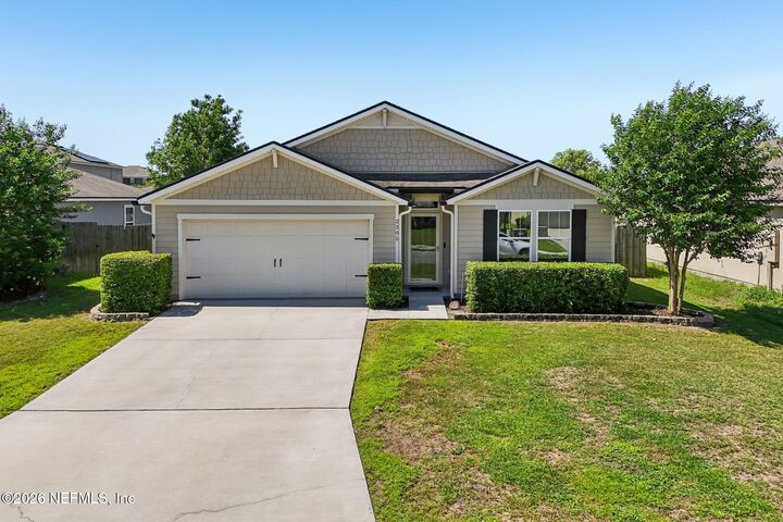 Property Photo: 2205 Pebble Point Drive FL 32043