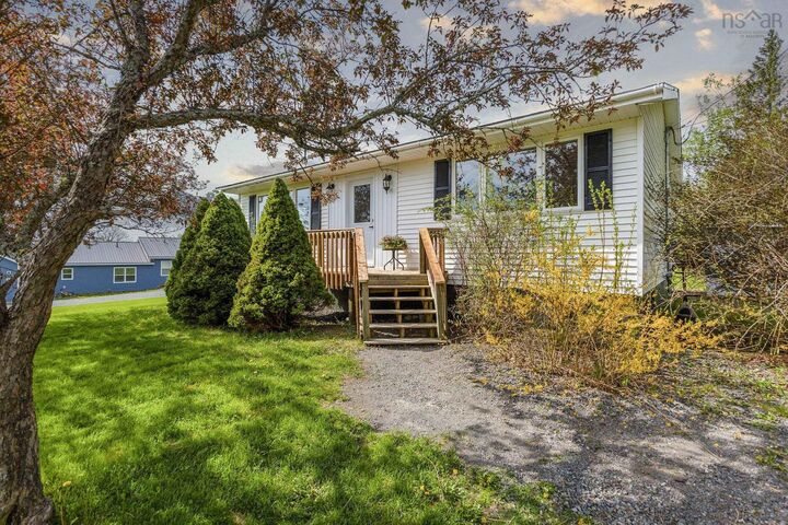 Property Photo:  25 Blackie Road  NS B0K 1H0 