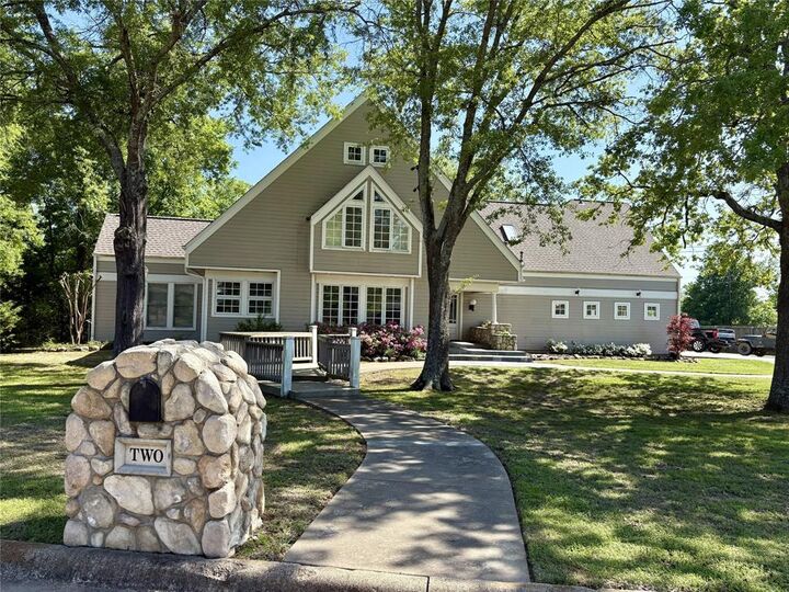 Property Photo:  2 Jennifer Lane  TX 75482 