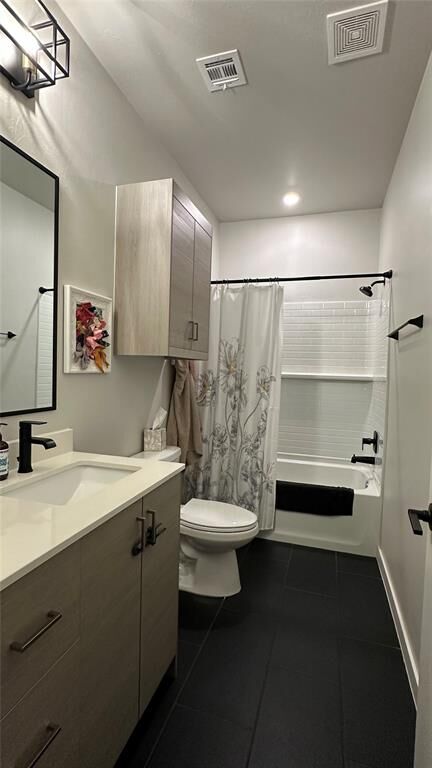 Property Photo:  2533 NW 129 Street  OK 73120 
