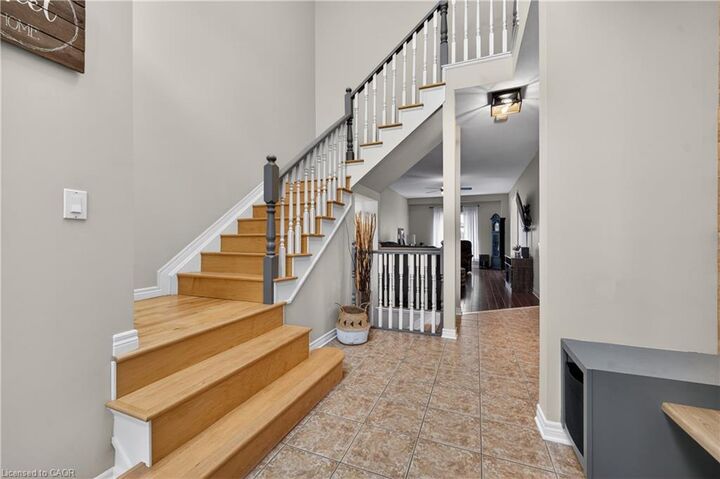 Property Photo:  4071 Bush Crescent  ON L3J 0G7 