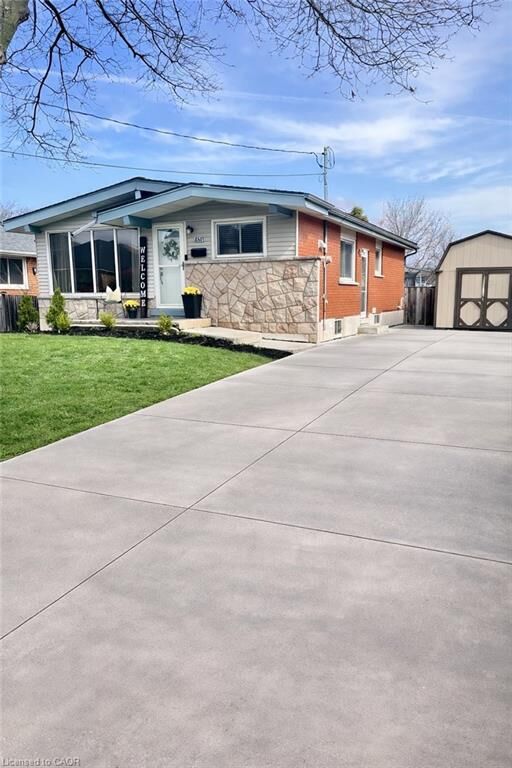 Property Photo: 241 Thorner Drive ON L8V 2M6
