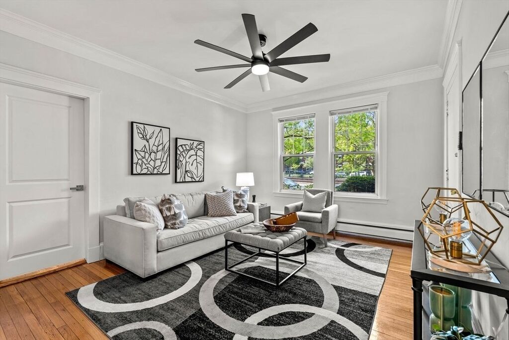 Property Photo:  1734 Commonwealth Ave 4  MA 02135 