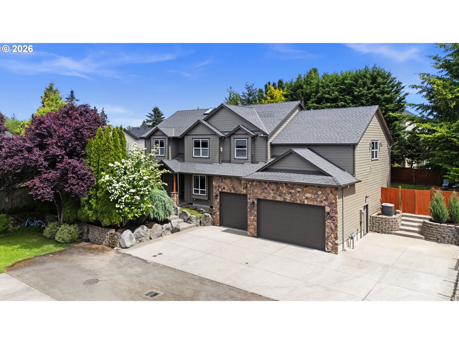 Property Photo: 1414 NW 113th St WA 98685