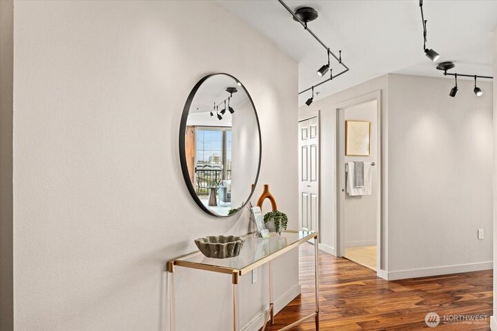 Property Photo: 177 107th Avenue NE 1706 WA 98004