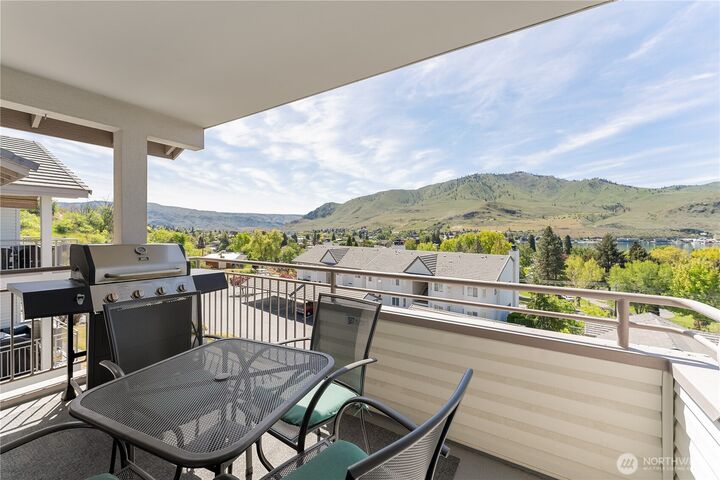 Property Photo: 808 W Manson Highway C303 WA 98816