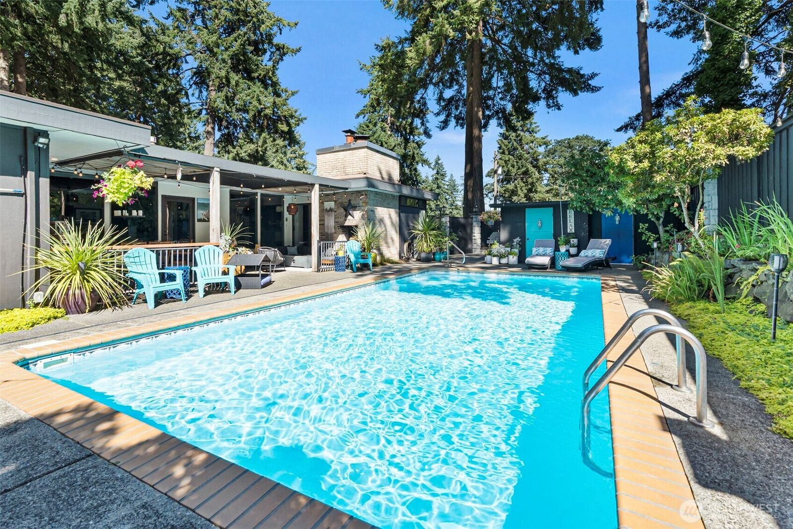 Property Photo:  9116  Waverly Drive SW  WA 98499 