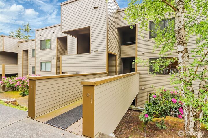 Property Photo: 4895 76th Street SW D-302 WA 98275
