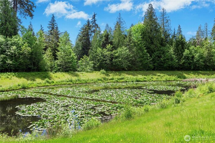 Property Photo:  16918  Woodside Drive SE  WA 98058 