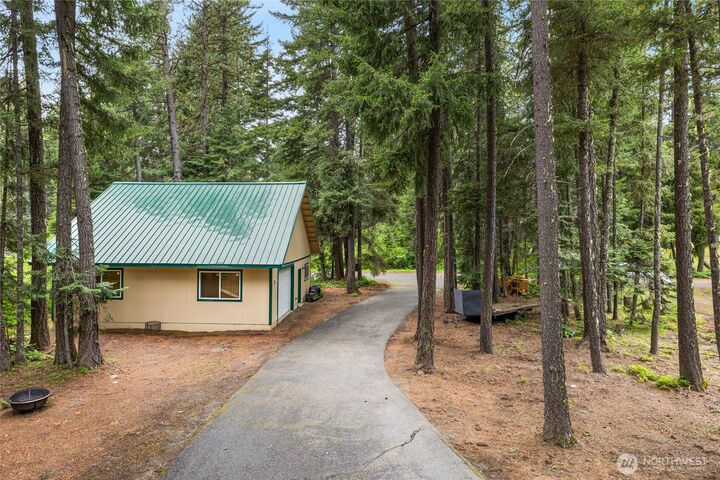 Property Photo:  380  White Fir Drive  WA 98940 