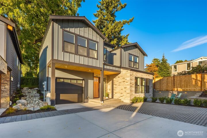 Property Photo: 636 11th Avenue WA 98033