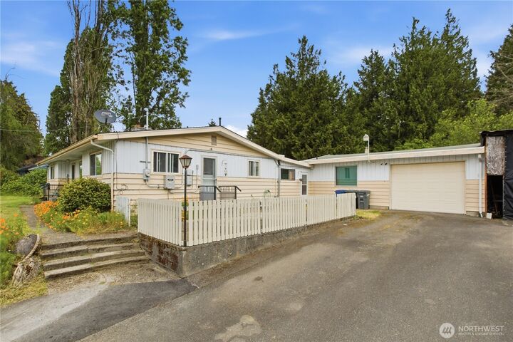 Property Photo:  22616  24th Avenue S  WA 98198 