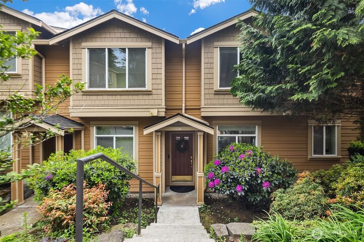Property Photo: 23300 SE Black Nugget Road M2 WA 98029