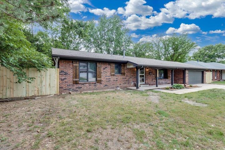 Property Photo:  8829 W 9th St N  KS 67212 