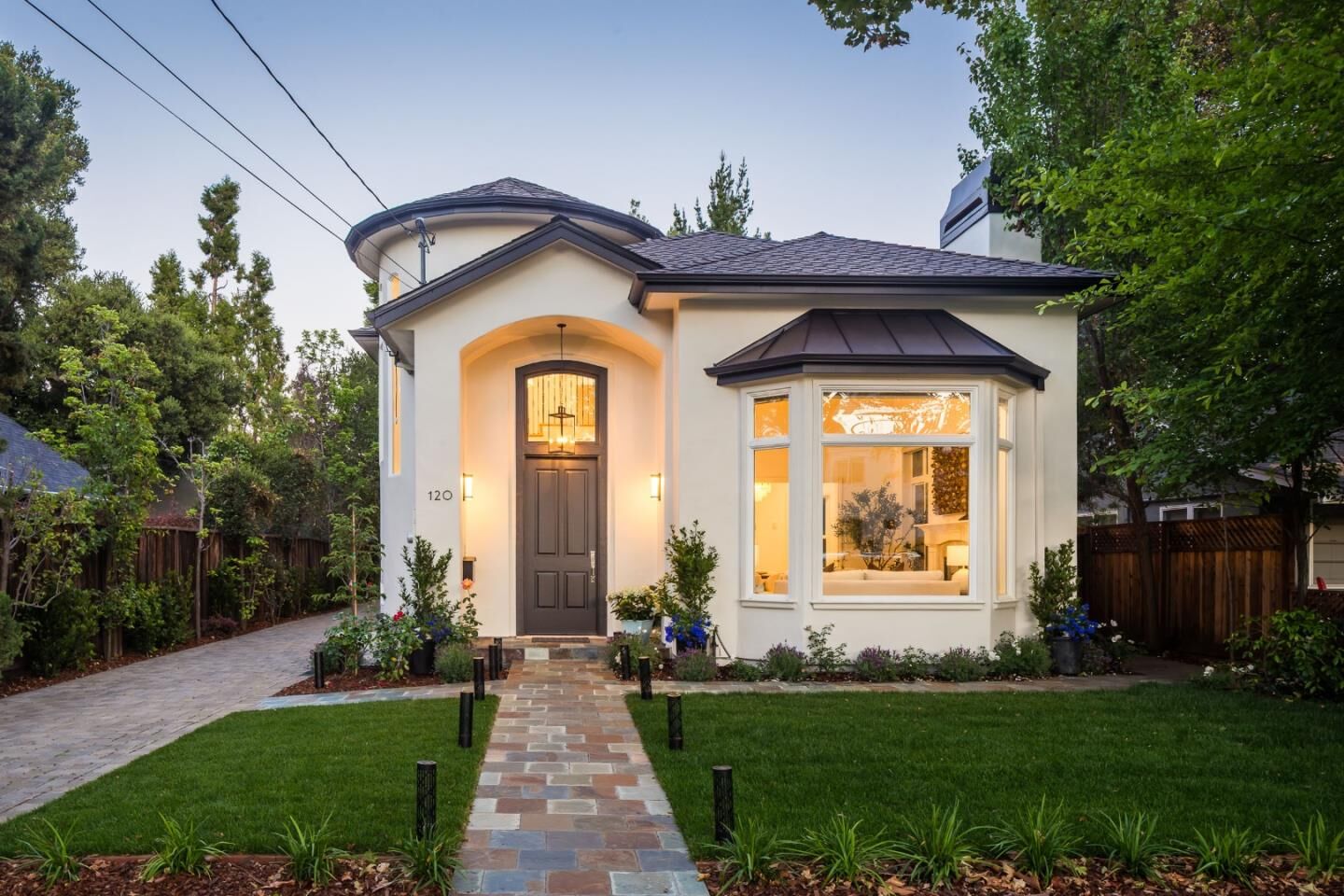 Property Photo:  120 Seale Avenue  CA 94301 