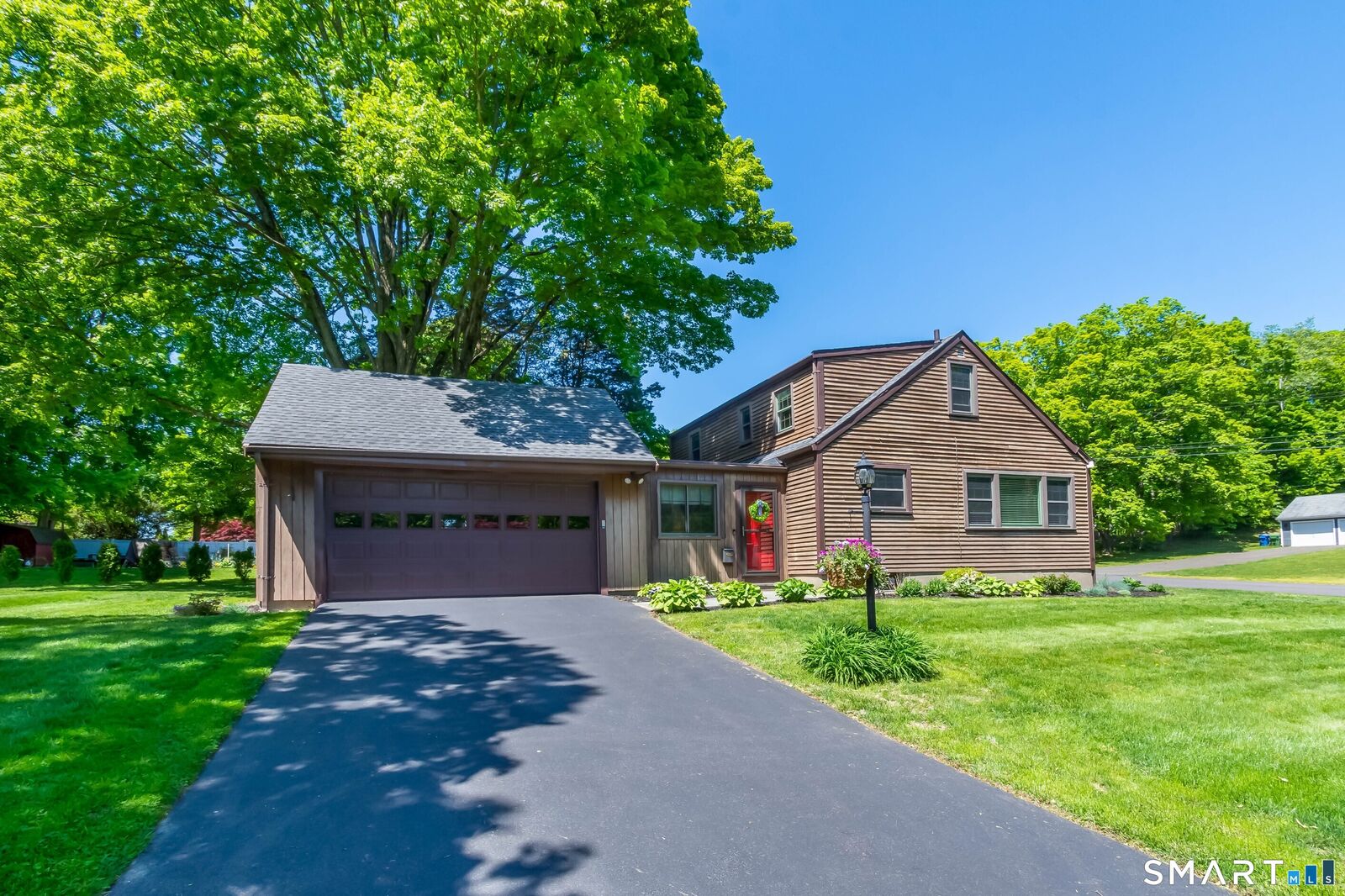 Property Photo:  22 Elizabeth Street  CT 06611 