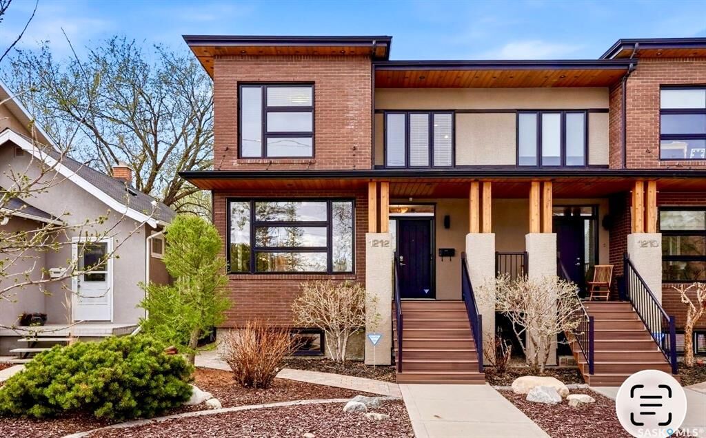 Property Photo: 1212 Broadway Avenue E SK S7H 2A3