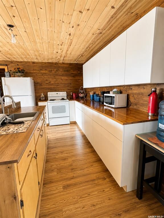 Property Photo: Rural Address SK S0M 2L0