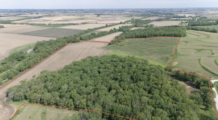 Property Photo:  124+/- Ac 305th  Street  IA 51551 