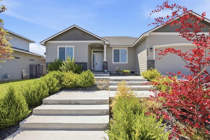Property Photo:  7003 W 32nd Ave  WA 99338 
